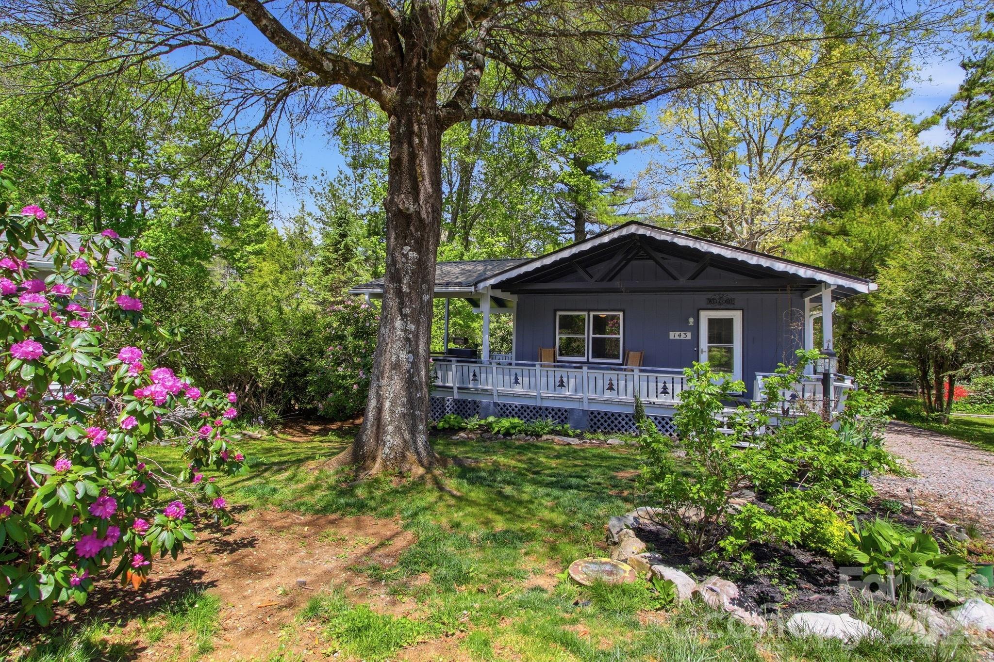143 Snowshoe Loop Newland NC 28657