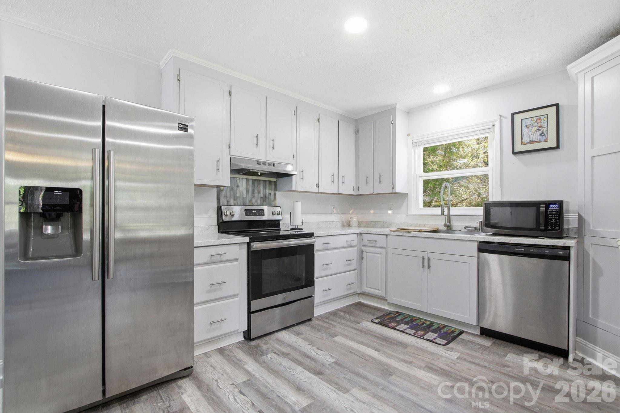 143 Snowshoe Loop Newland NC 28657
