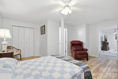 143 Snowshoe Loop Newland NC 28657
