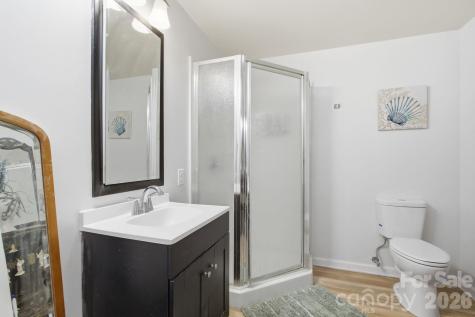 143 Snowshoe Loop Newland NC 28657
