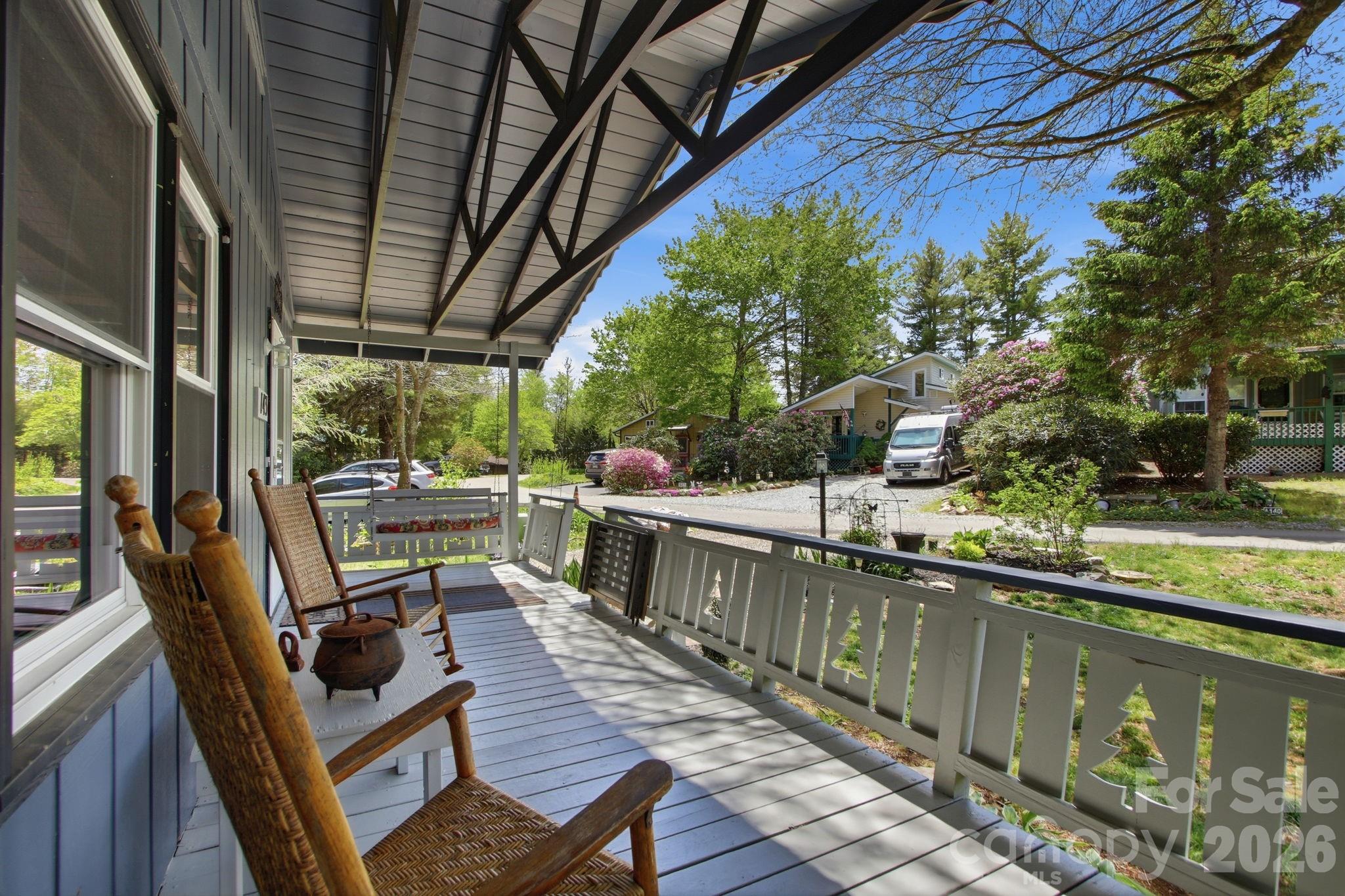 143 Snowshoe Loop Newland NC 28657