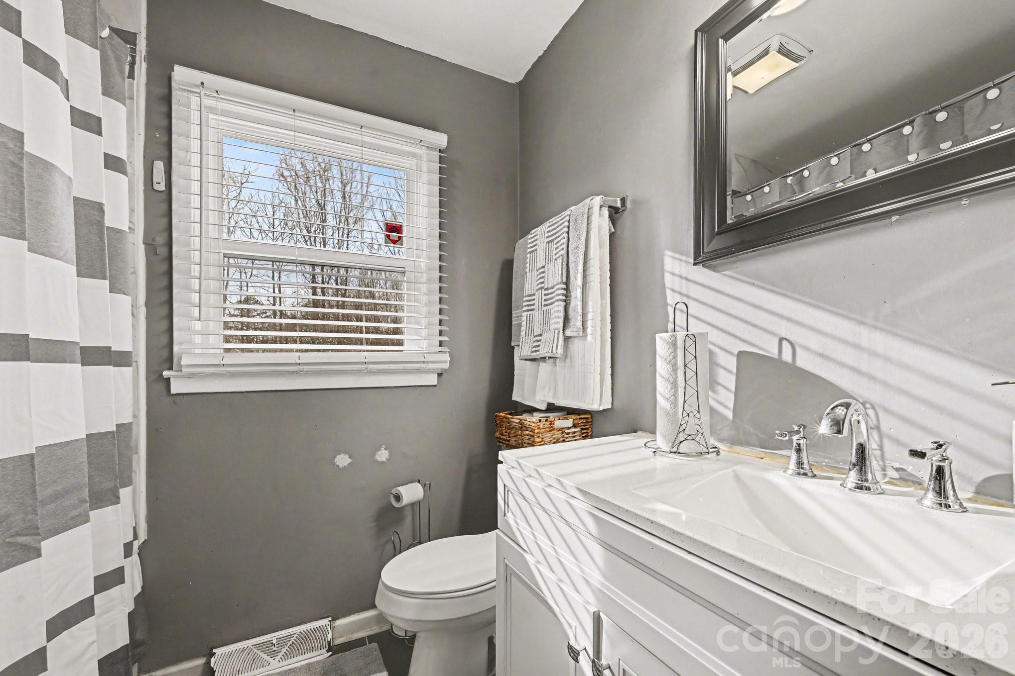 537 Kentbrook Drive Charlotte NC 28213