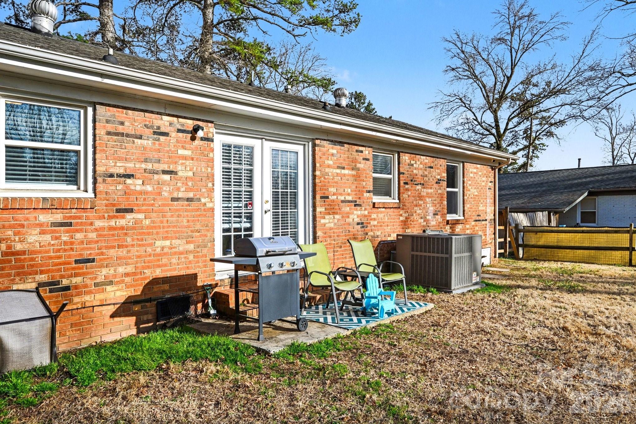537 Kentbrook Drive Charlotte NC 28213