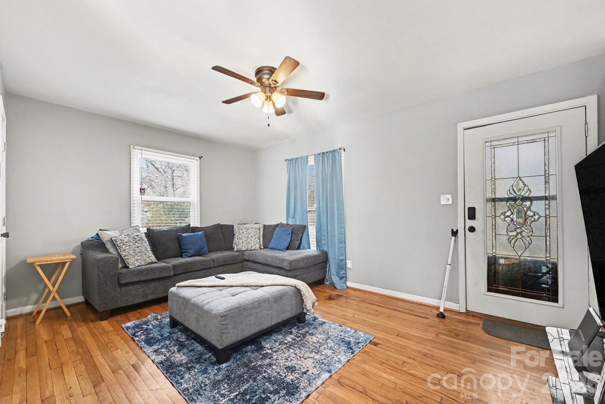 537 Kentbrook Drive Charlotte NC 28213