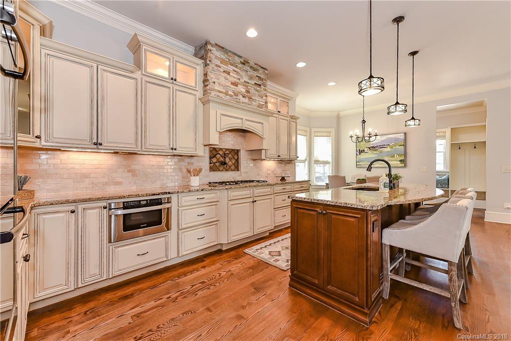 438 Iverson Way Charlotte NC 28203