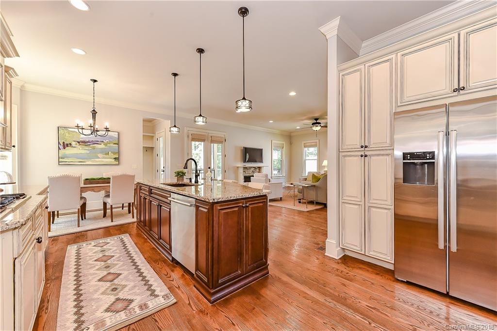 438 Iverson Way Charlotte NC 28203