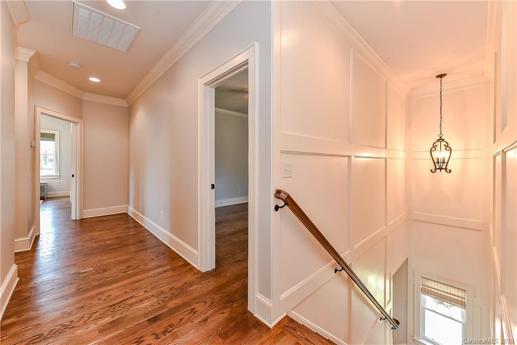 438 Iverson Way Charlotte NC 28203