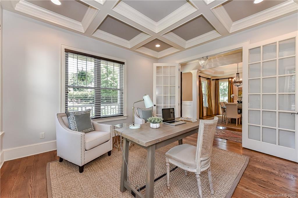 438 Iverson Way Charlotte NC 28203