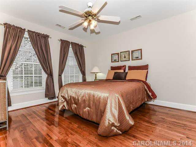 7002 Jardiniere Court Charlotte NC 28226