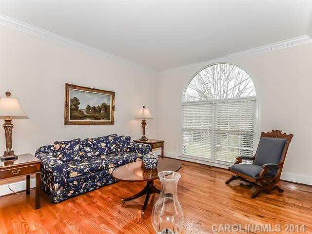 7002 Jardiniere Court Charlotte NC 28226