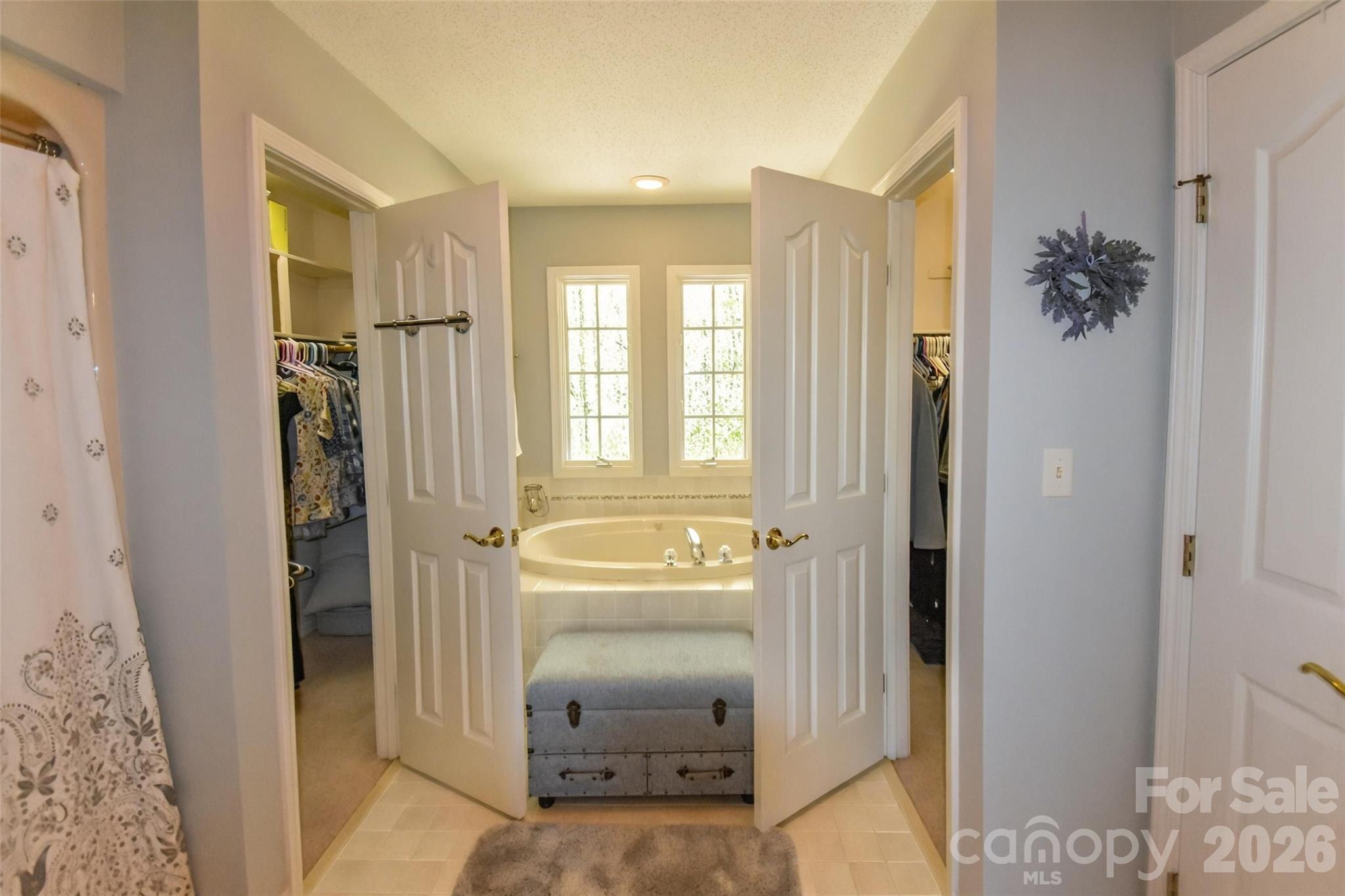 548 Thunder Road Brevard NC 28712