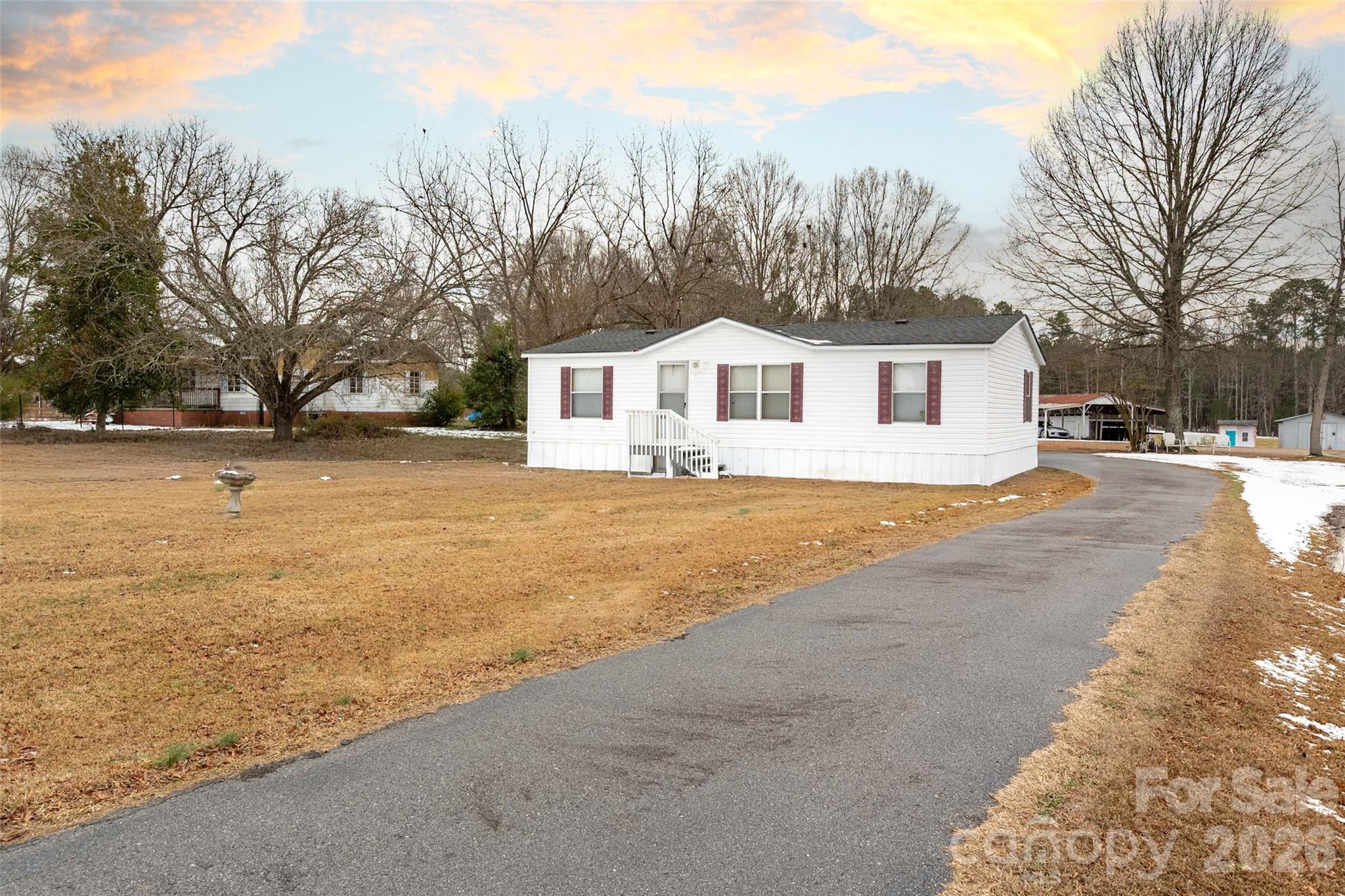 2748 Flat Creek Road Lancaster SC 29720