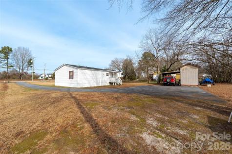 2748 Flat Creek Road Lancaster SC 29720