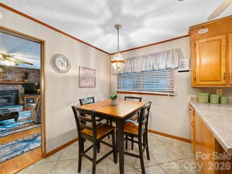 1280 Hamburg Road Bakersville NC 28705