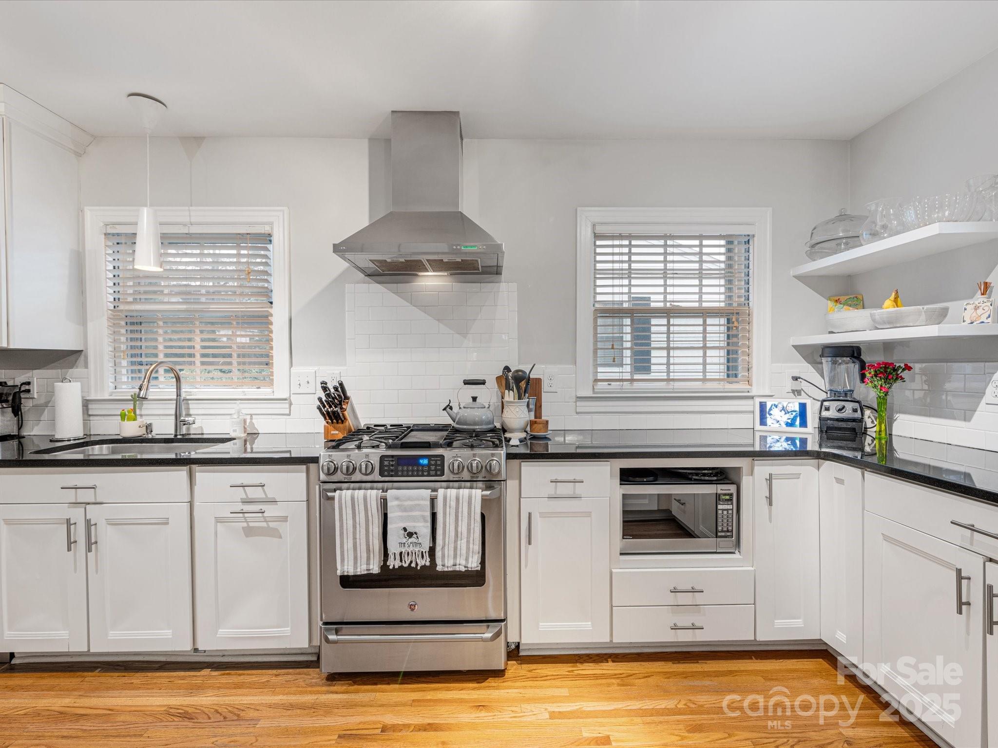 518 Hollis Road Charlotte NC 28209