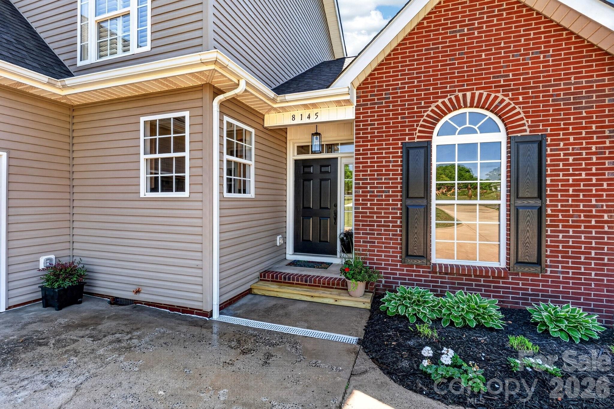 8145 Monbo Road Catawba NC 28609