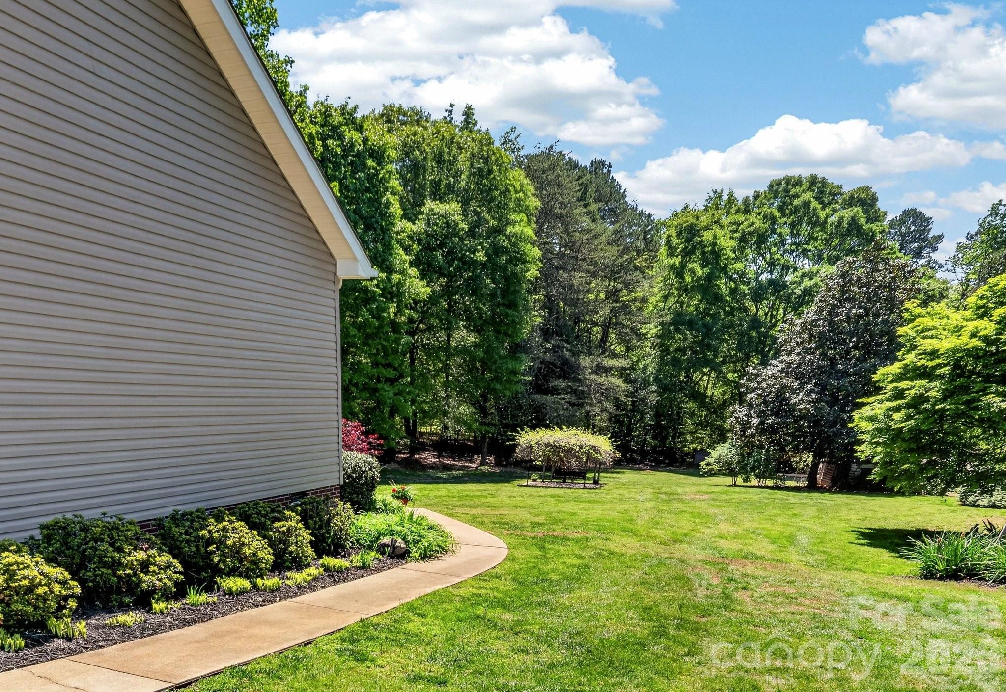 8145 Monbo Road Catawba NC 28609