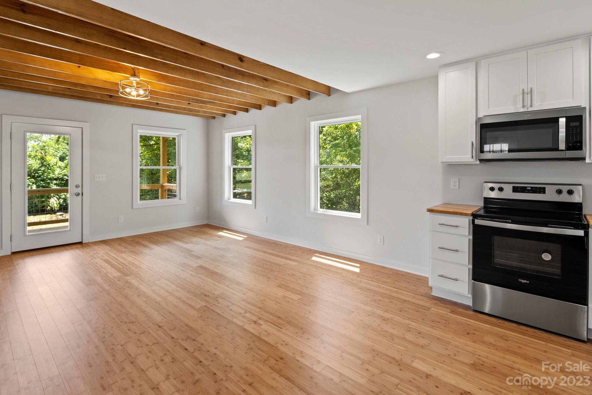 26 Hopedale Circle Asheville NC 28806