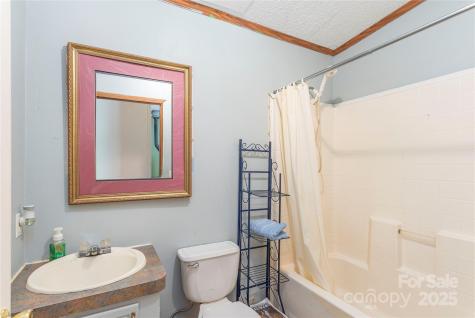 495 Courtney Lane Canton NC 28716