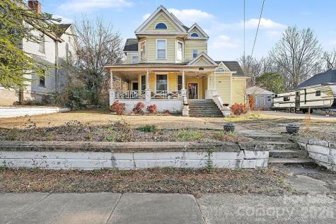 115 N Salisbury Avenue Spencer NC 28159