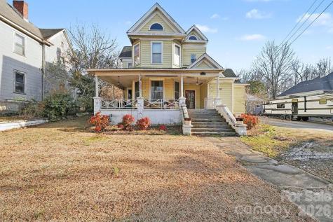 115 N Salisbury Avenue Spencer NC 28159