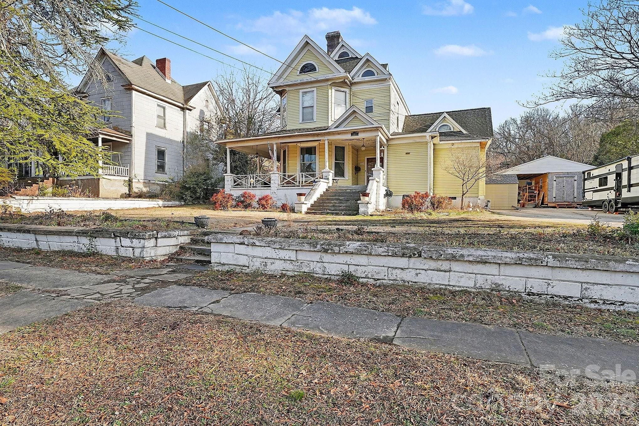 115 N Salisbury Avenue Spencer NC 28159