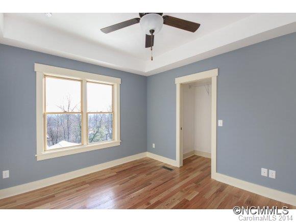 87 Fenner Avenue Asheville NC 28804