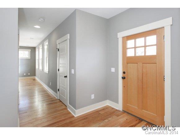87 Fenner Avenue Asheville NC 28804
