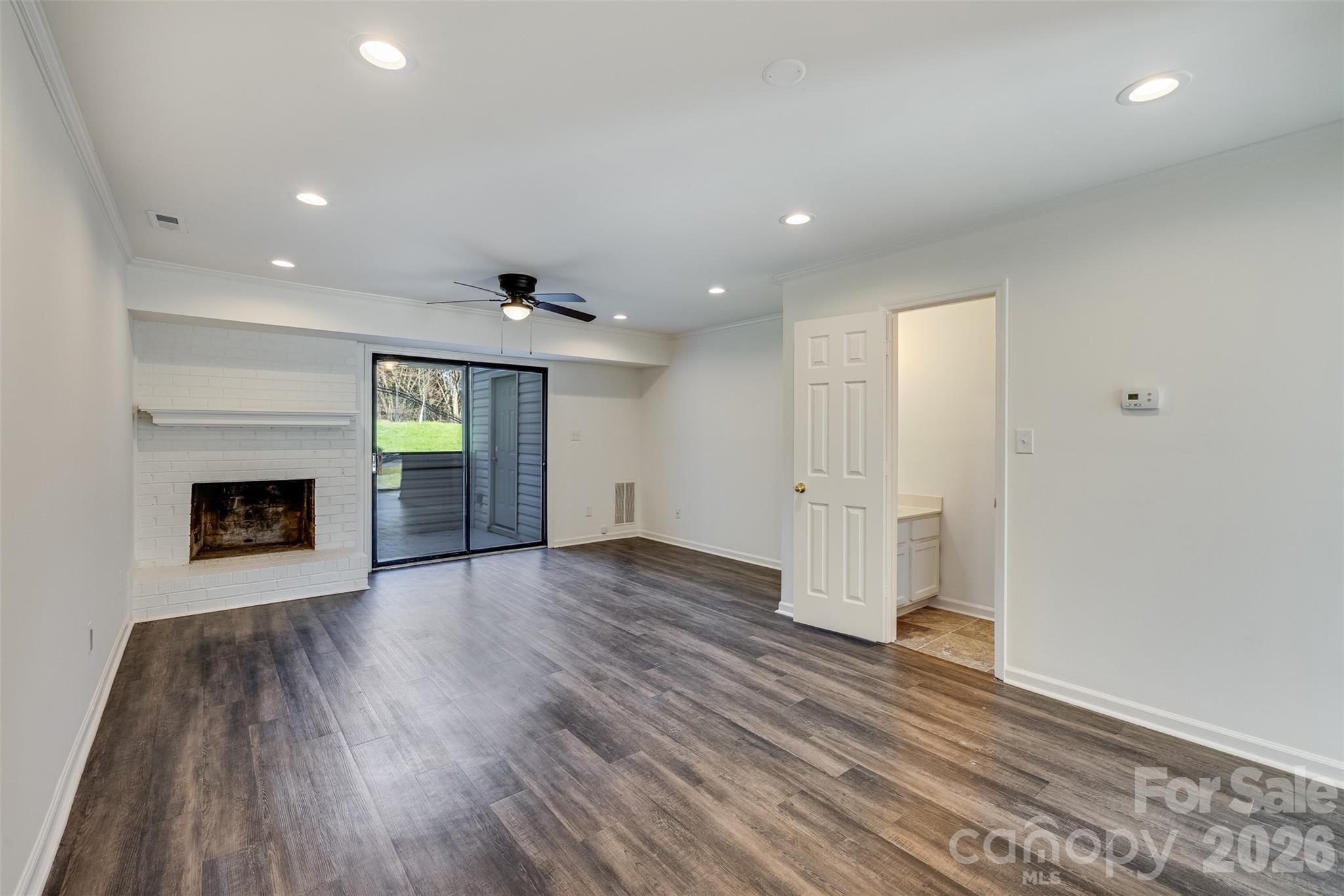 11020 Carmel Crossing Road Charlotte NC 28226