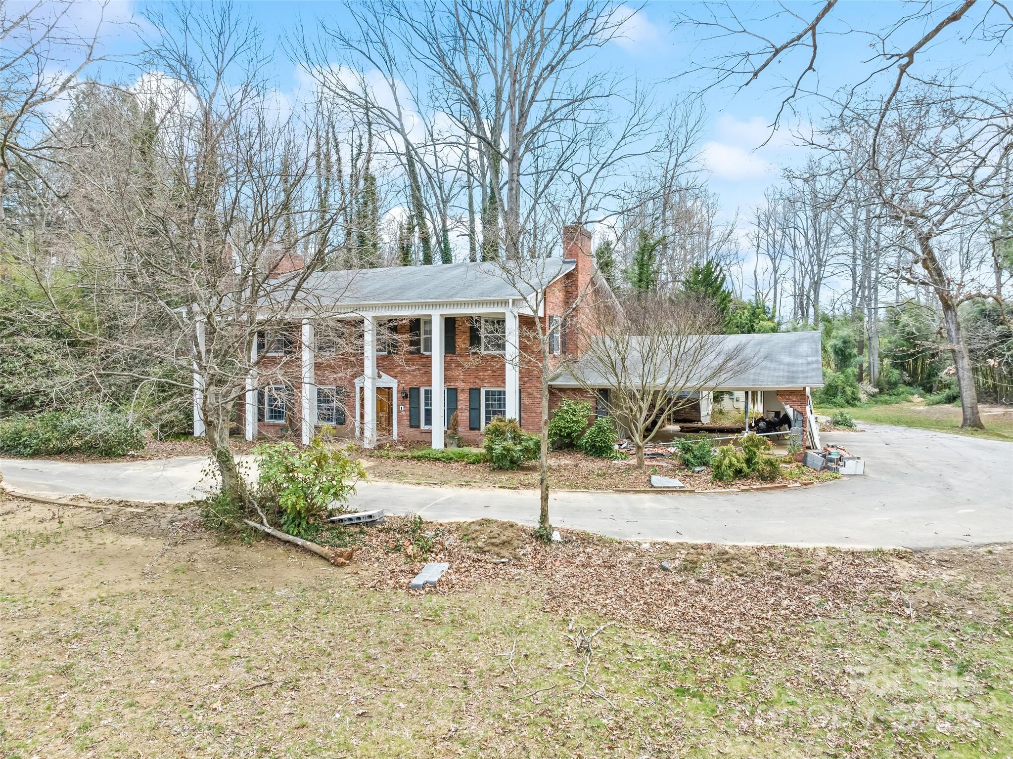 21 Riverbend Road Canton NC 28716