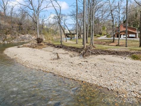 21 Riverbend Road Canton NC 28716