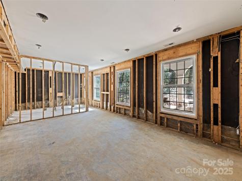 21 Riverbend Road Canton NC 28716