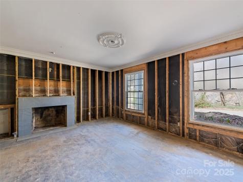 21 Riverbend Road Canton NC 28716