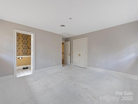 21 Riverbend Road Canton NC 28716