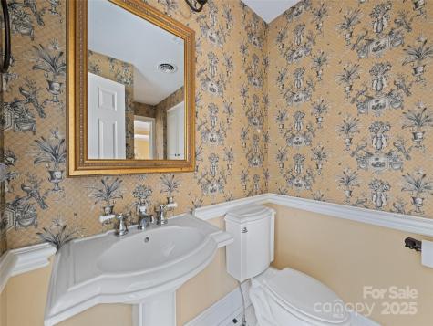 21 Riverbend Road Canton NC 28716