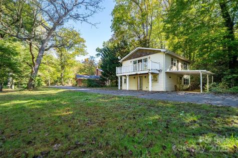 21 Riverbend Road Canton NC 28716