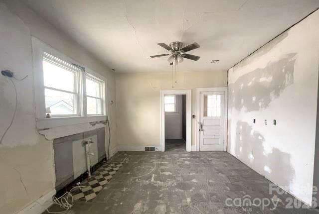 216 N Rowan Avenue Spencer NC 28159