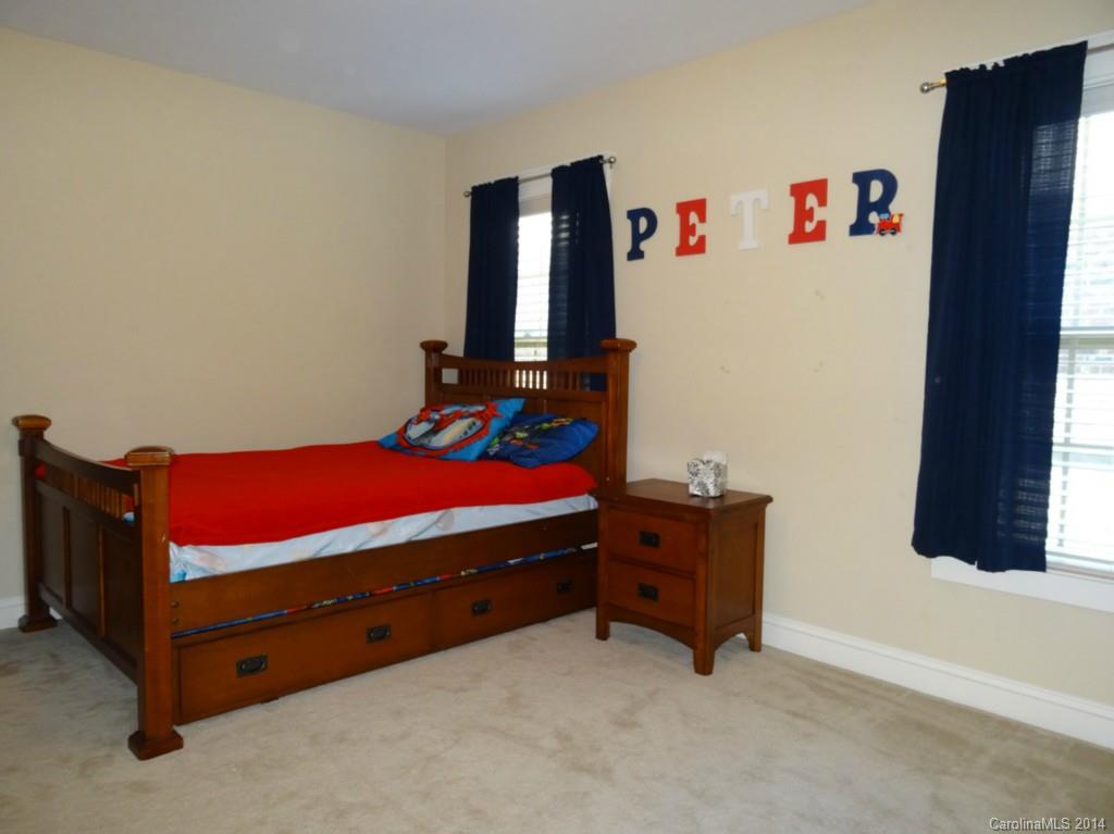 5522 Open Book Lane Charlotte NC 28270