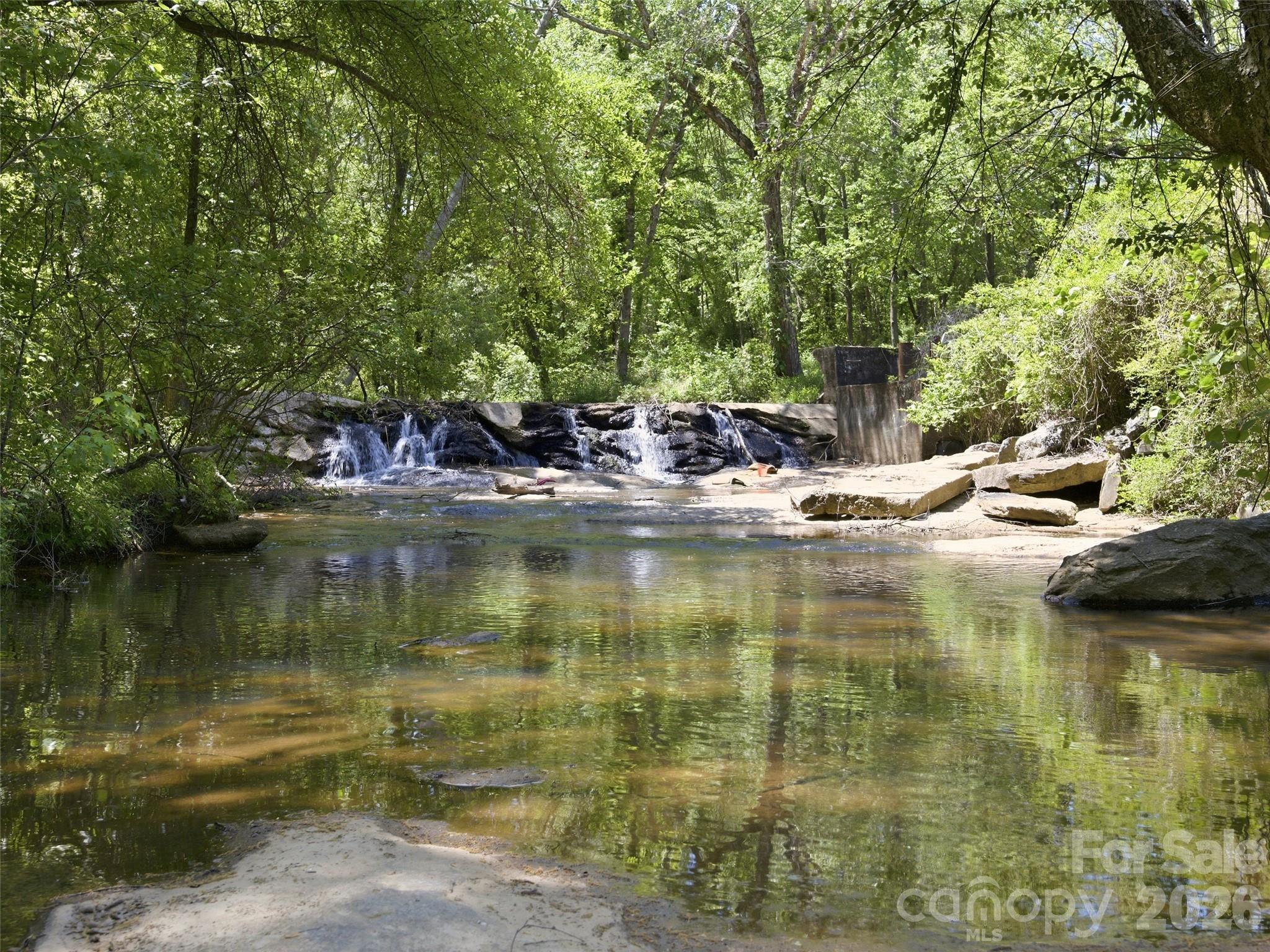 450 Washington Street Forest City NC 28043