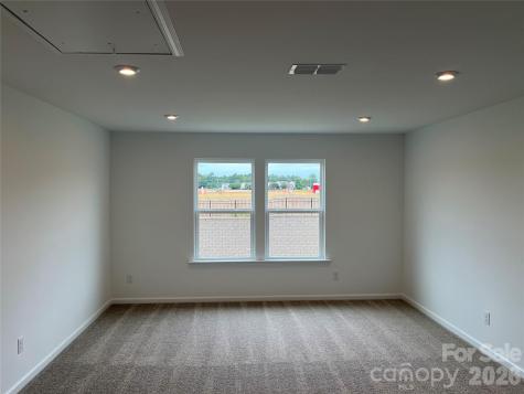 12121 Bradshaw Court Charlotte NC 28278