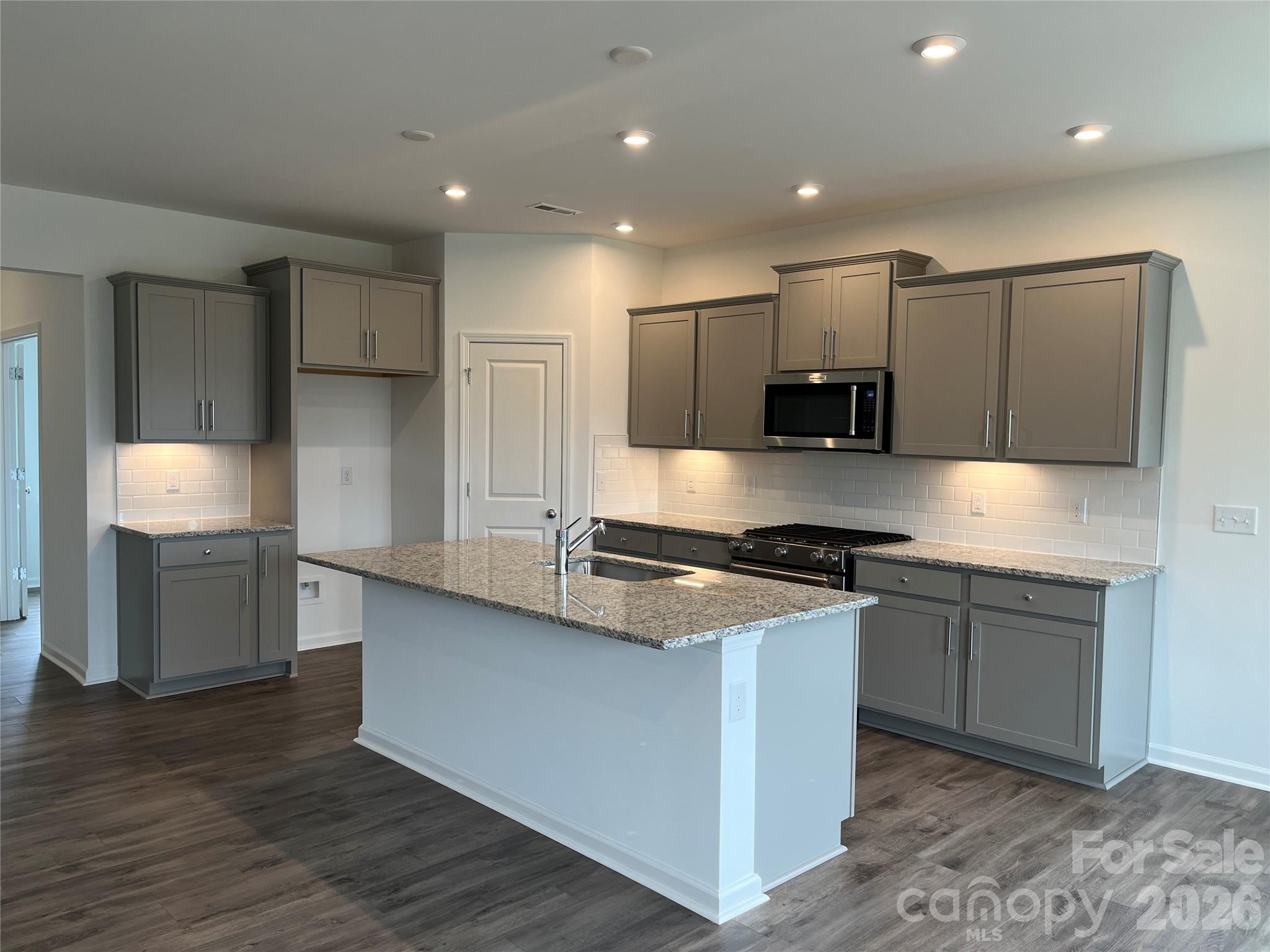 12121 Bradshaw Court Charlotte NC 28278