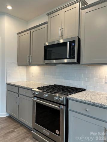 12121 Bradshaw Court Charlotte NC 28278