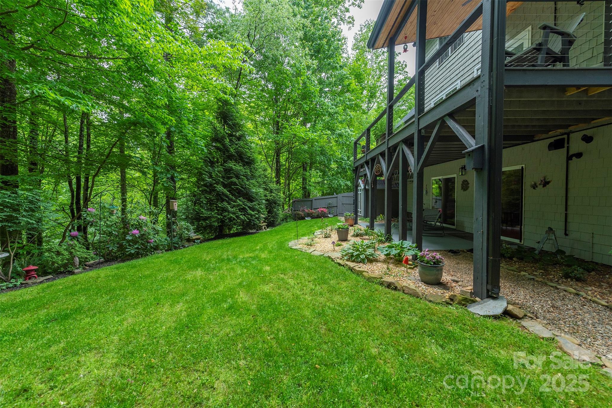 3 Lornelle Place Asheville NC 28804