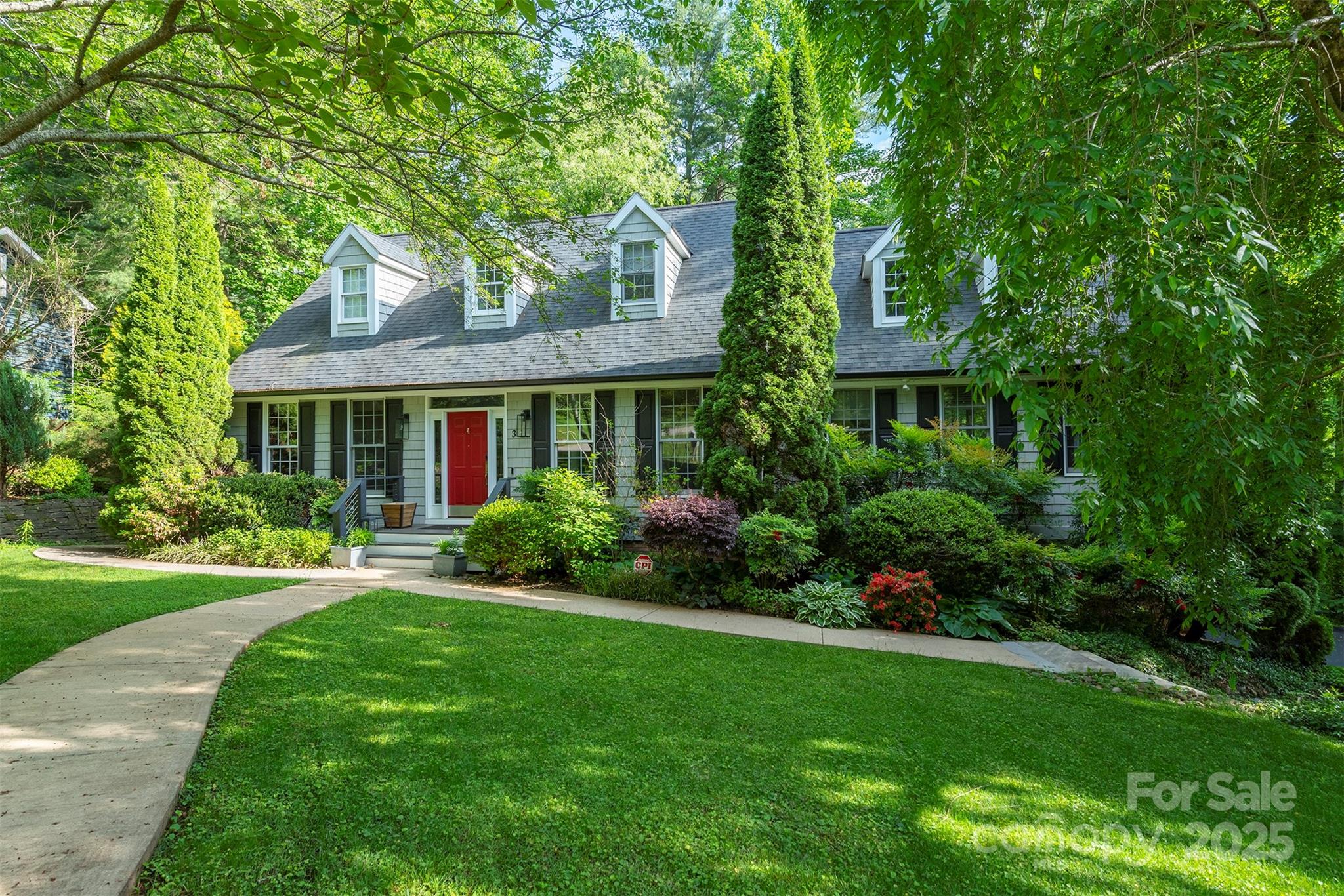 3 Lornelle Place Asheville NC 28804