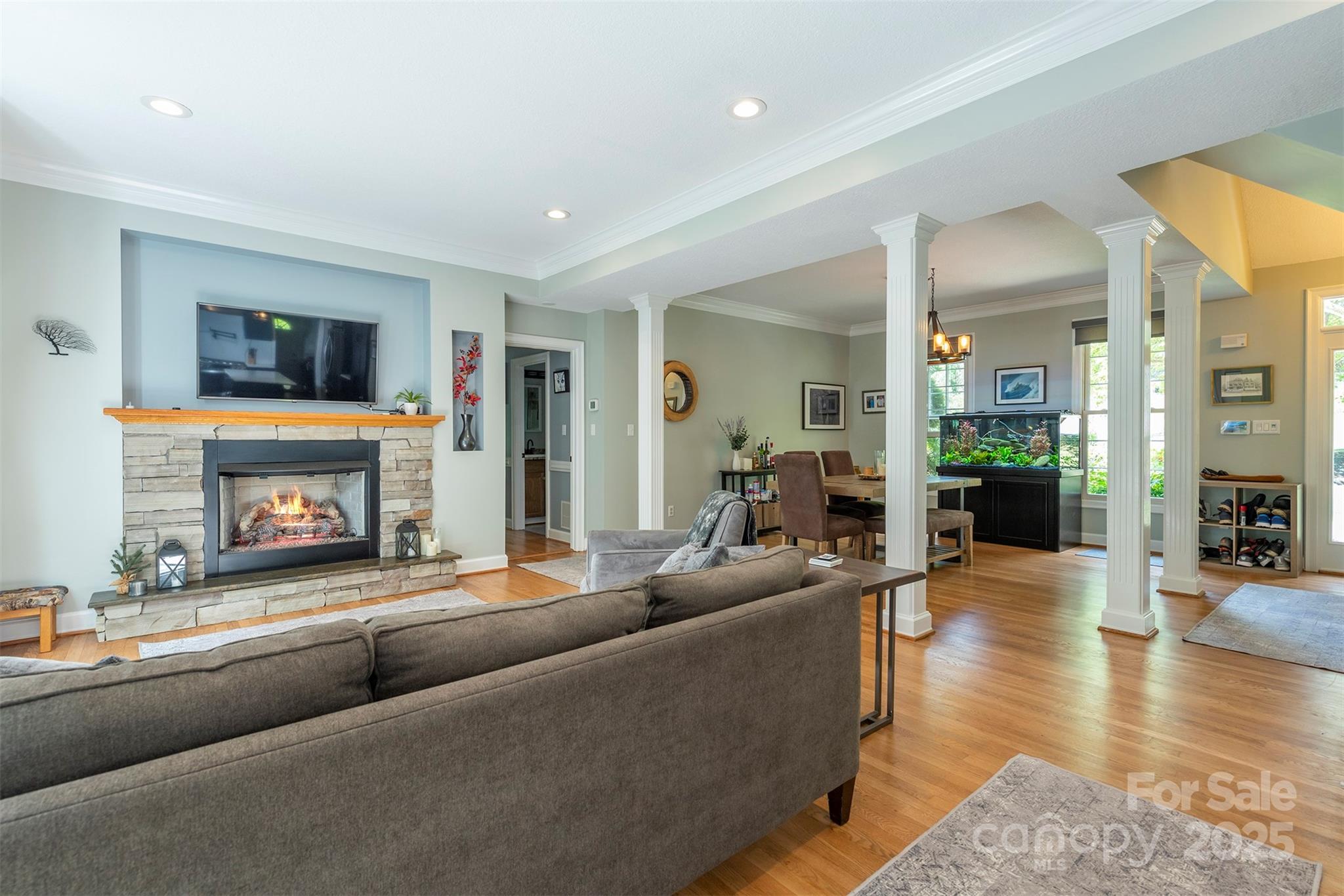 3 Lornelle Place Asheville NC 28804