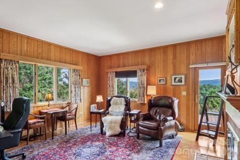 18 Thornapple Drive Hendersonville NC 28739