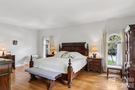 18 Thornapple Drive Hendersonville NC 28739