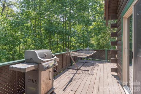40 Shook Cove Road Leicester NC 28748