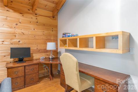 40 Shook Cove Road Leicester NC 28748