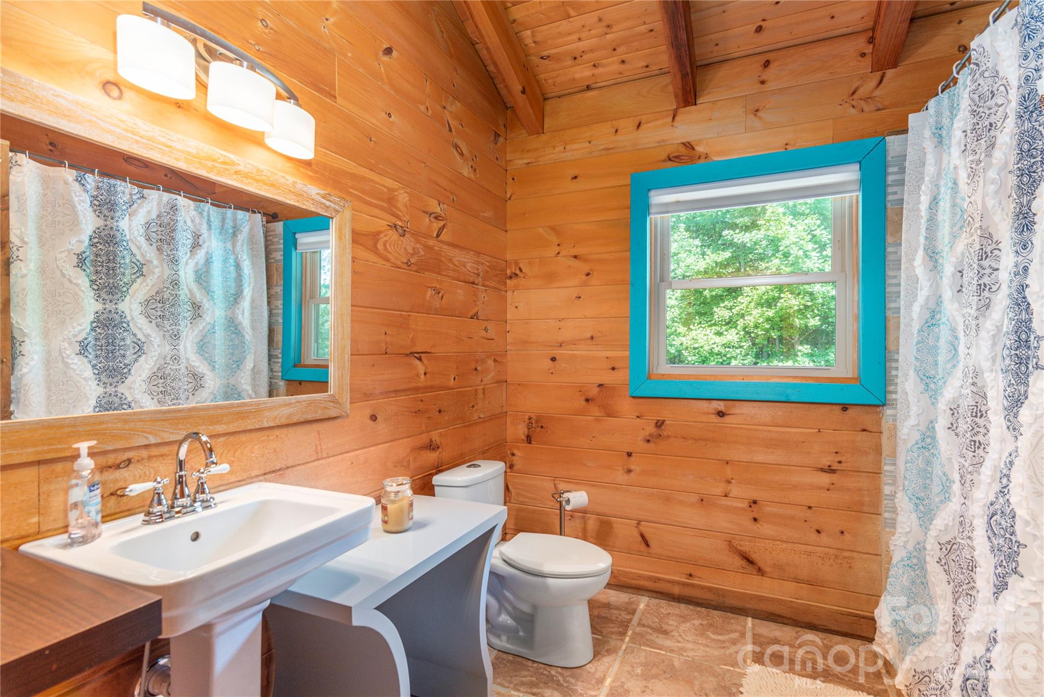 40 Shook Cove Road Leicester NC 28748